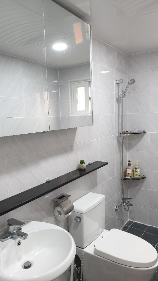 Hongdae Zoe Three Room House سيول المظهر الخارجي الصورة