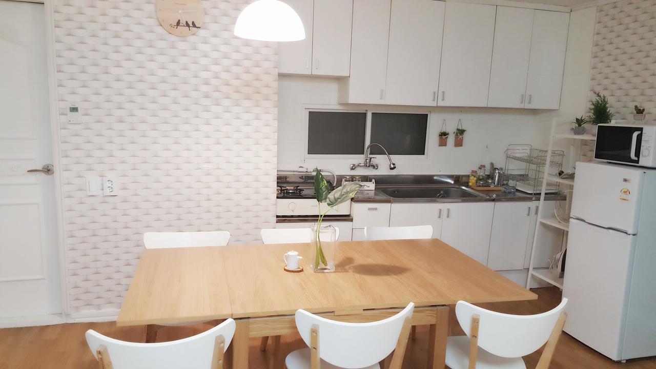 Hongdae Zoe Three Room House سيول المظهر الخارجي الصورة